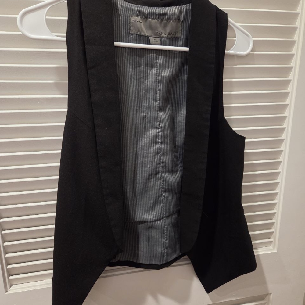 Zara Basic Black and Gray Vest